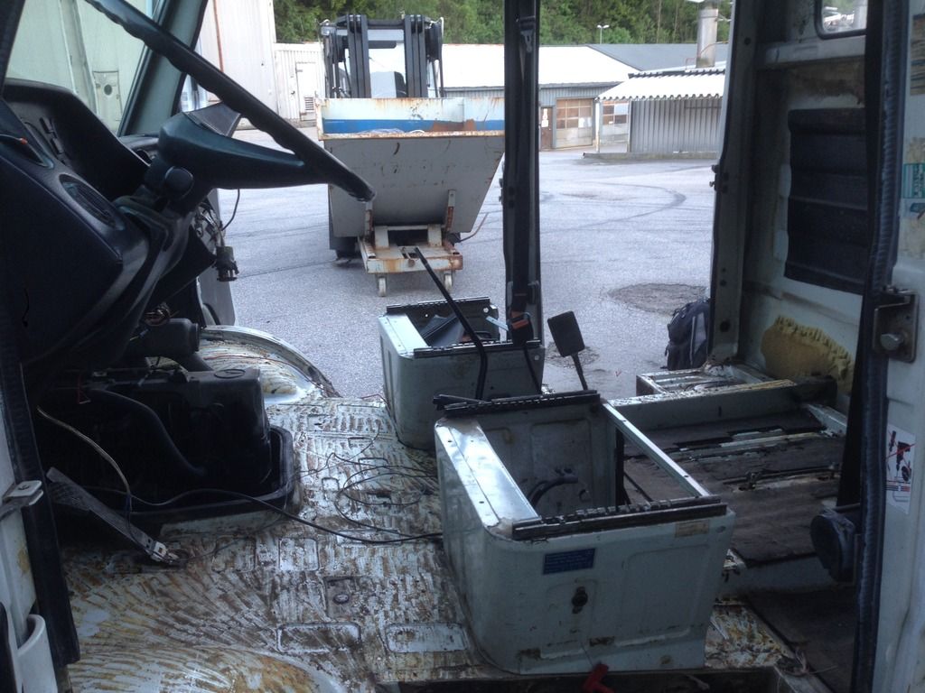 3719F356-A462-403C-8A61-76EF3883DECE_zps