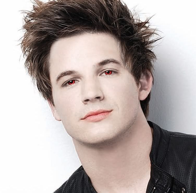 Matt Lanter - Photo Set