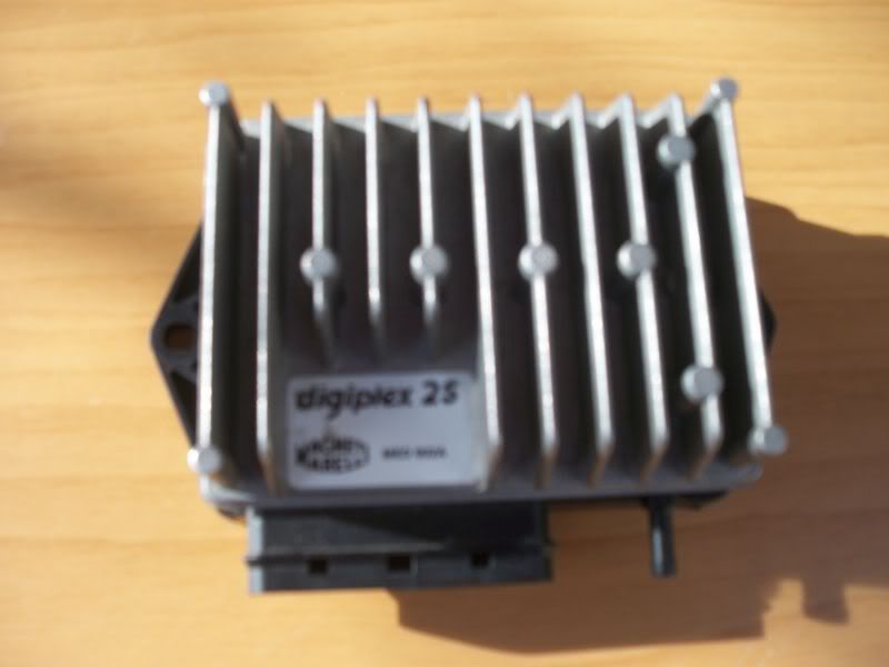 http://i782.photobucket.com/albums/yy105/chchfoto/2009051.jpg