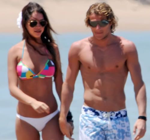 Zaira-Nara-and-Diego-Forlan.jpg