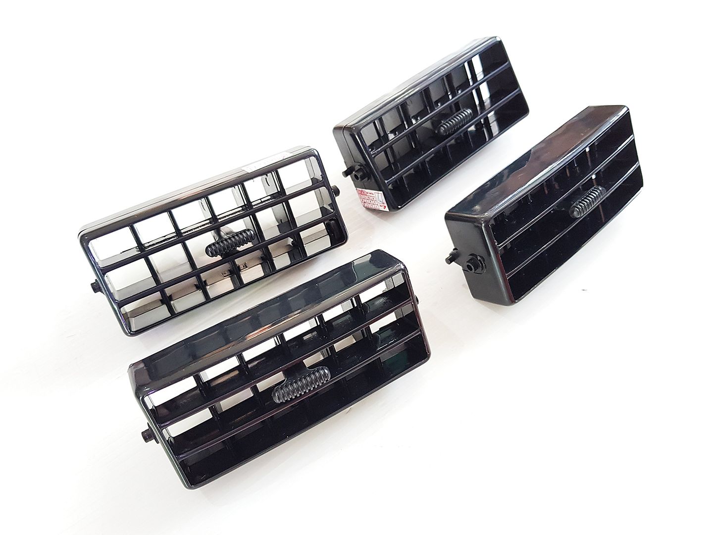 HEATER AIR VENT VENTILATOR GRILLE For Nissan D21 Hardbody Navara Pickup